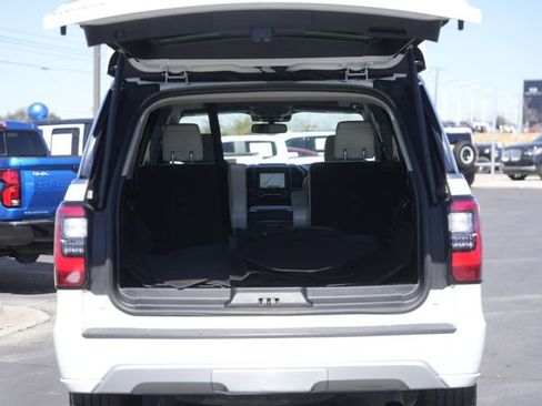 Used 2021 Ford Expedition Platinum image 31
