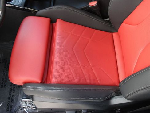 Used 2023 BMW X1 xDrive28i w/ Premium Package image 13