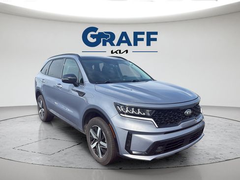 Used 2021 Kia Sorento EX w/ Panoramic Sunroof Package AWD/4WD image 13