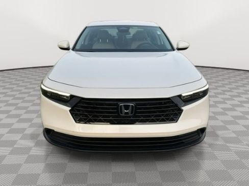 Used 2023 Honda Accord LX image 2