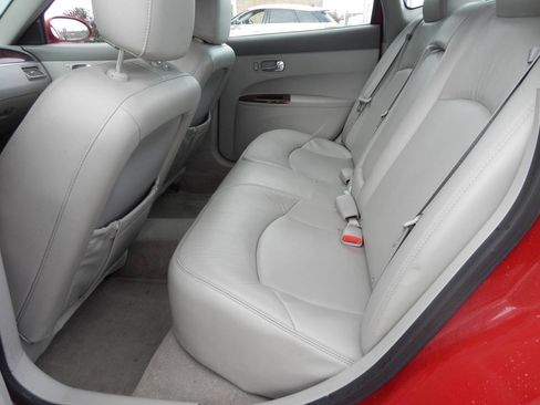 Used 2008 Buick LaCrosse CXL w/ Driver Confidence Package FWD image 30