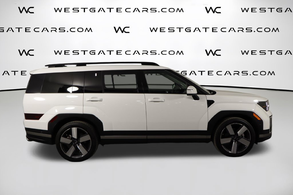 Used 2025 Hyundai Santa Fe Limited AWD/4WD image 44