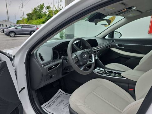 Used 2023 Hyundai Sonata SEL FWD image 12