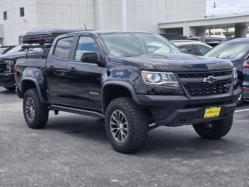 Used 2020 Chevrolet Colorado ZR2 AWD/4WD image 3