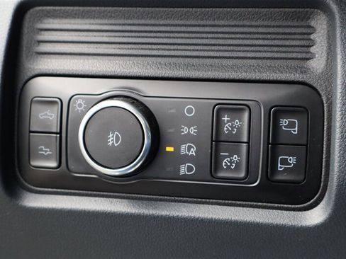 Used 2025 Ford F350 Platinum AWD/4WD image 22