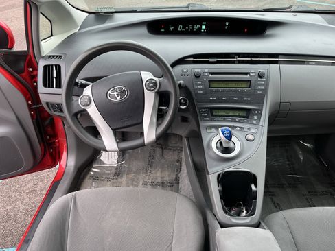 Used 2010 Toyota Prius Two image 11