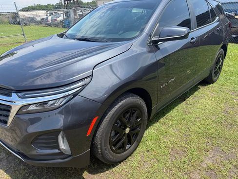 Used 2022 Chevrolet Equinox LT FWD image 1