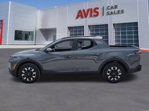 Used 2025 Hyundai Santa Cruz SEL FWD image 10