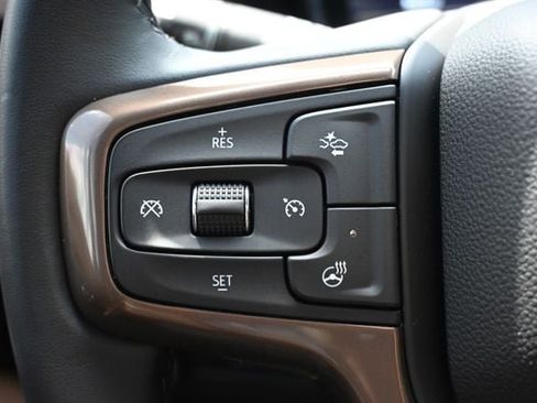 Used 2024 Chevrolet Tahoe High Country AWD/4WD image 40