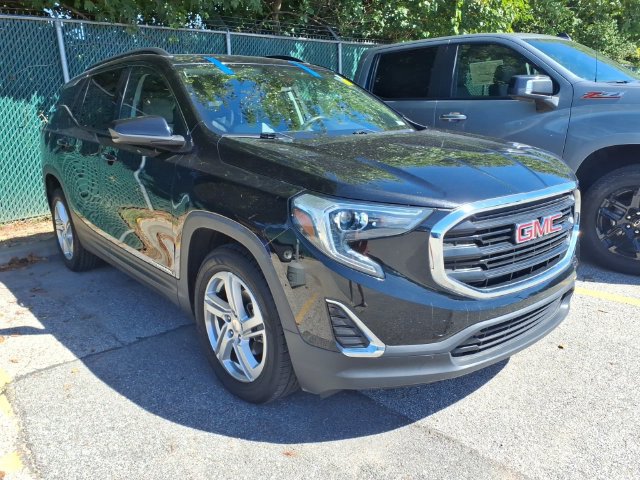 Used 2020 GMC Terrain SLE w/ Driver Convenience Package FWD image 5