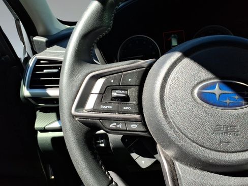 Used 2023 Subaru Forester Premium AWD/4WD image 11
