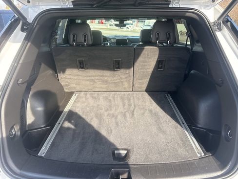 Used 2020 Chevrolet Blazer RS image 12