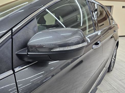 Used 2019 Ford Edge Titanium w/ Equipment Group 301A image 12