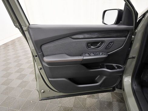 Used 2026 Honda Passport TrailSport image 13