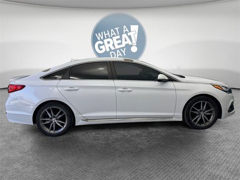 Used 2017 Hyundai Sonata Sport 2.0T w/ Cargo Package image 2