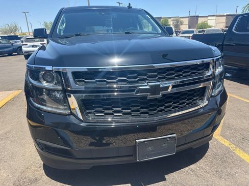 Used 2018 Chevrolet Tahoe LT w/ Luxury Package AWD/4WD image 18