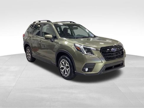 Certified 2022 Subaru Forester Premium image 7