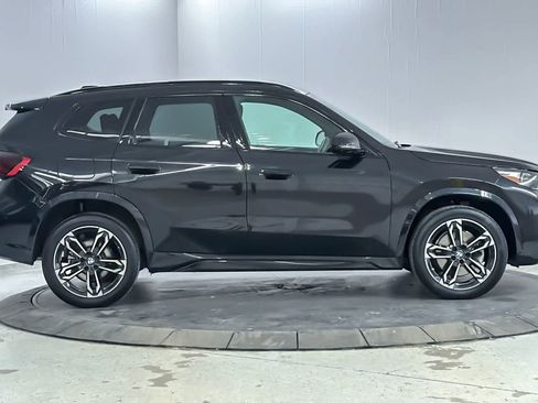 Used 2023 BMW X1 xDrive28i w/ Premium Package image 8