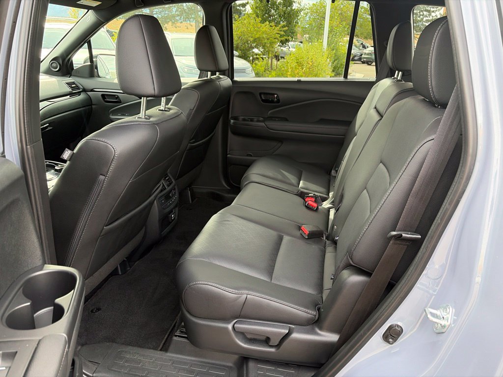 Used 2023 Honda Passport Elite image 23