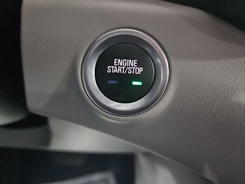 Used 2023 GMC Terrain SLE w/ Driver Convenience Package image 26