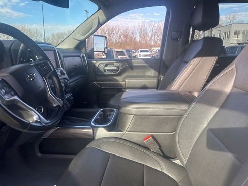 Used 2023 Chevrolet Silverado 3500 LTZ w/ LTZ Plus Package image 18