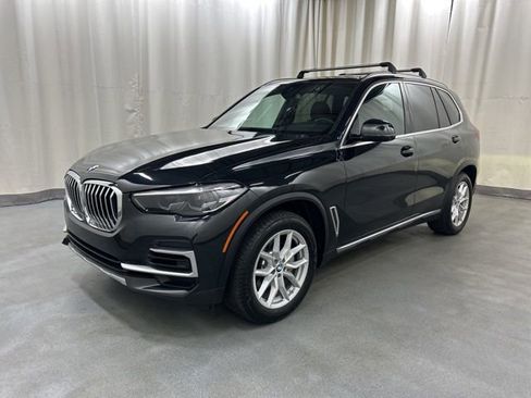 Used 2023 BMW X5 xDrive40i w/ Premium Package image 2