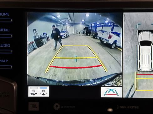 Used 2023 Toyota 4Runner Limited image 31