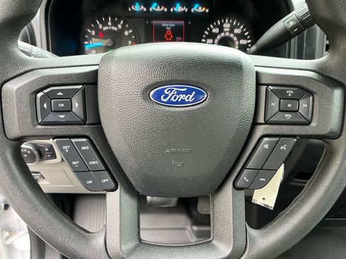 Used 2019 Ford F150 XL w/ Equipment Group 101A Mid AWD/4WD image 13