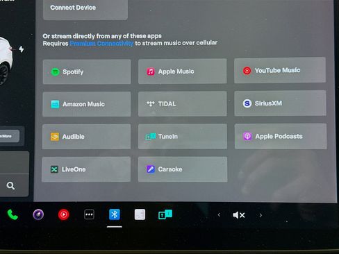 Used 2021 Tesla Model Y 2WD image 15