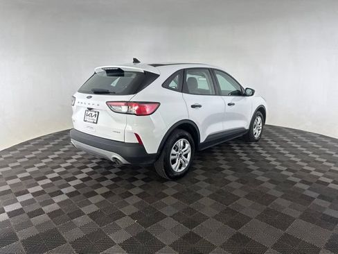 Used 2022 Ford Escape S AWD/4WD image 7