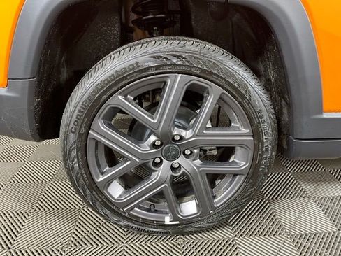 Used 2026 Jeep Compass Limited image 12