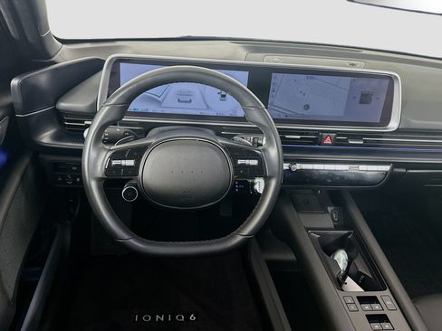Used 2024 Hyundai Ioniq 6 SEL RWD image 17