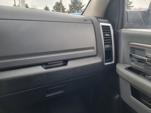 Used 2016 RAM 3500 SLT w/ Luxury Group image 22