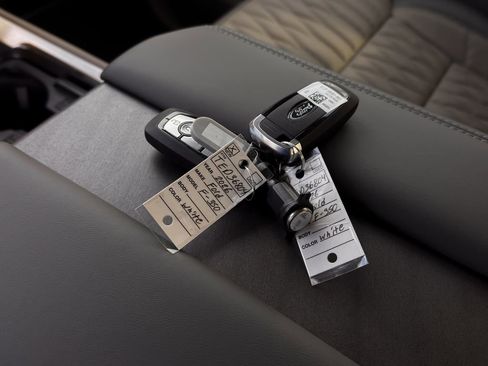 New 2026 Ford F350 Platinum w/ Platinum Plus Package image 60