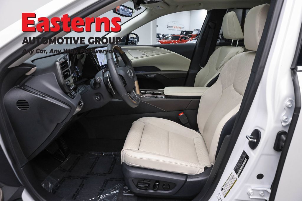 Used 2025 Lexus RX 350 AWD w/ Convenience Package image 16