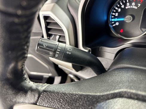 Used 2019 Ford F150 Lariat image 16