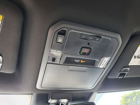 New 2026 Toyota Tundra Limited AWD/4WD image 36