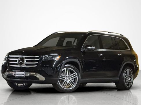 New 2026 Mercedes-Benz GLS 450 4MATIC image 1