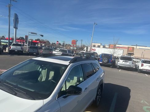 Used 2024 Subaru Outback Limited image 16