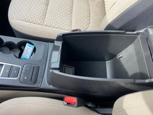 Used 2021 Ford Escape SE w/ Convenience Package image 14