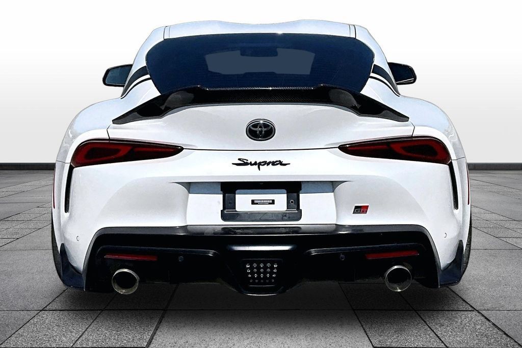 Used 2020 Toyota Supra w/ Driver Assist Package RWD image 4