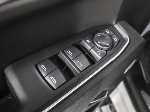 Used 2024 GMC Sierra 1500 SLT w/ SLT Premium Plus Package image 40