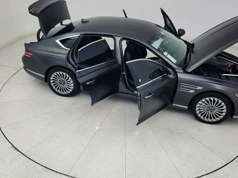 Used 2024 Genesis G80 image 83