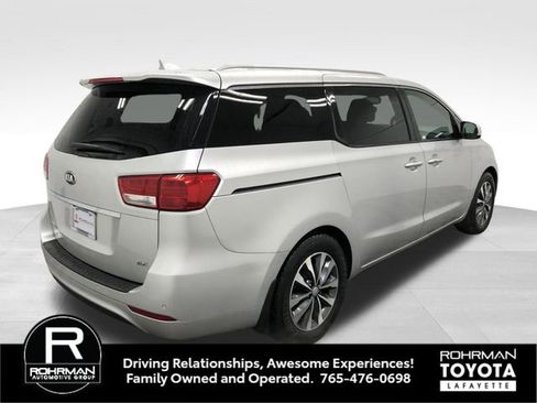 Used 2016 Kia Sedona SX image 6