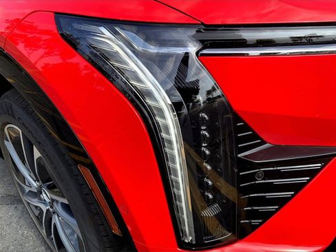 New 2026 Cadillac Optiq Sport 1 image 14