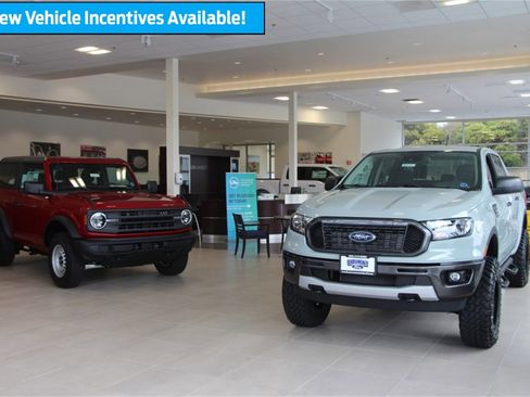 Used 2025 Ford Bronco Big Bend image 34