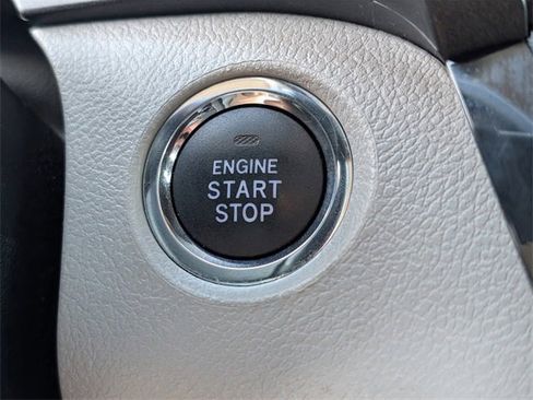 Used 2020 Toyota Sienna XLE Premium image 17