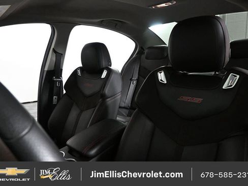 Used 2017 Chevrolet SS RWD image 6