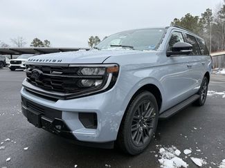 New 2026 Ford Expedition Platinum video 1