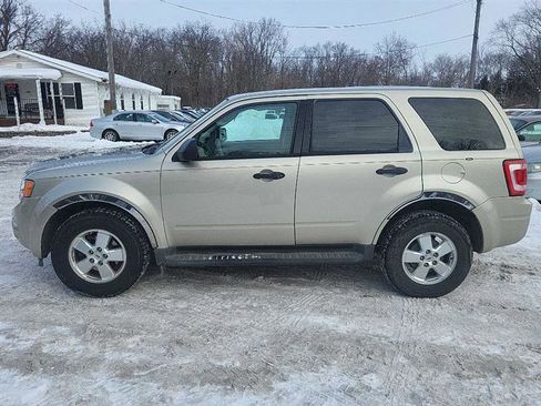 Used 2012 Ford Escape XLS image 6